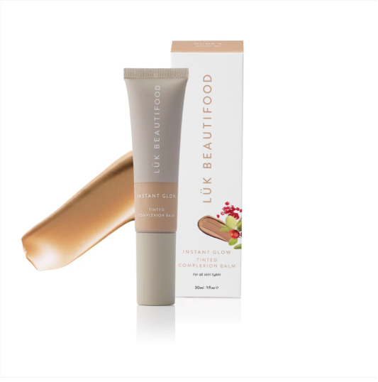 Instant Glow Skin Tint: Nude 5 - Medium Tan