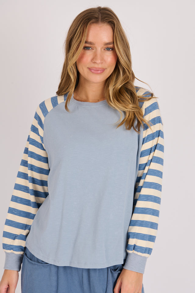 Long Sleeve Raglan Top