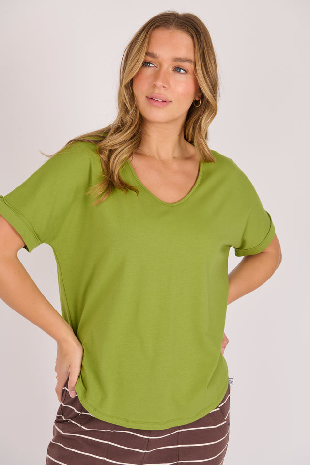 V-Neck Curve Hem Tee - Green