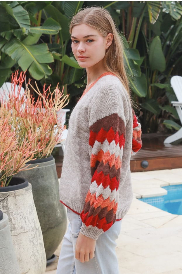 Romy V-Neck Knit