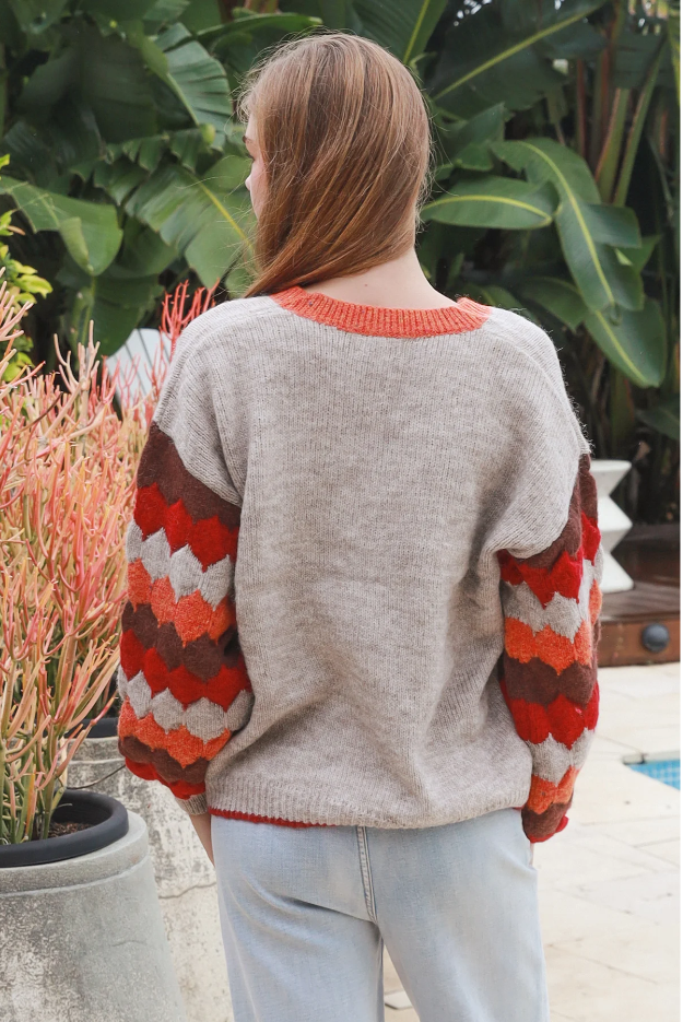 Romy V-Neck Knit