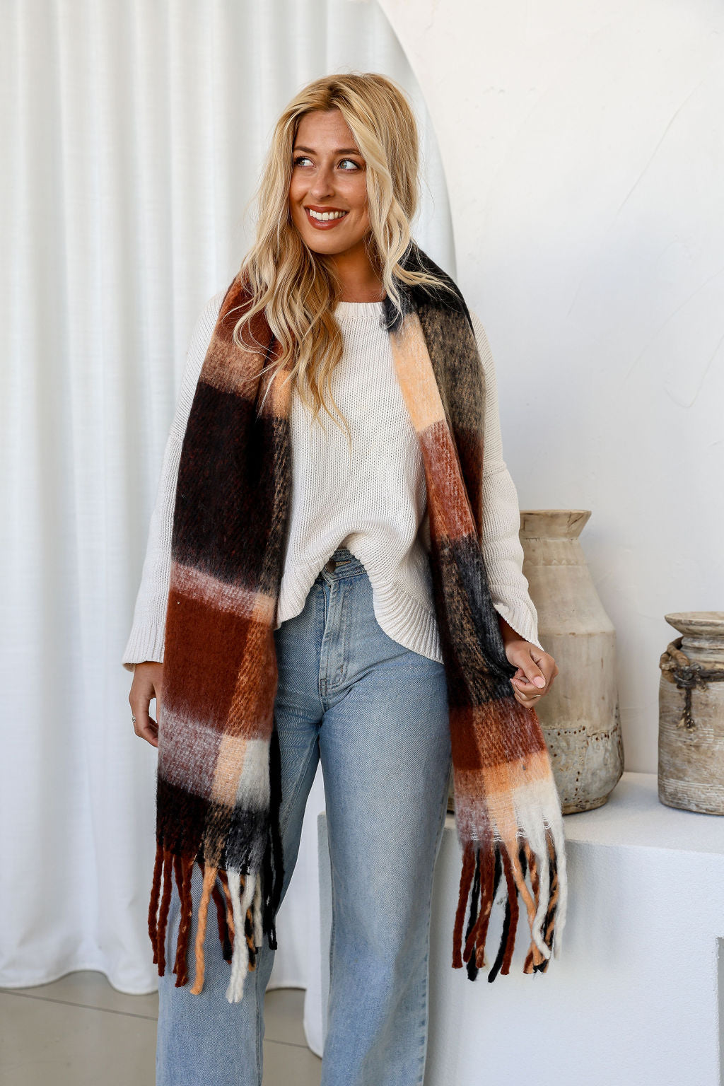 Free Spirit Coastal Cosy Scarves in Chocolate Caramel