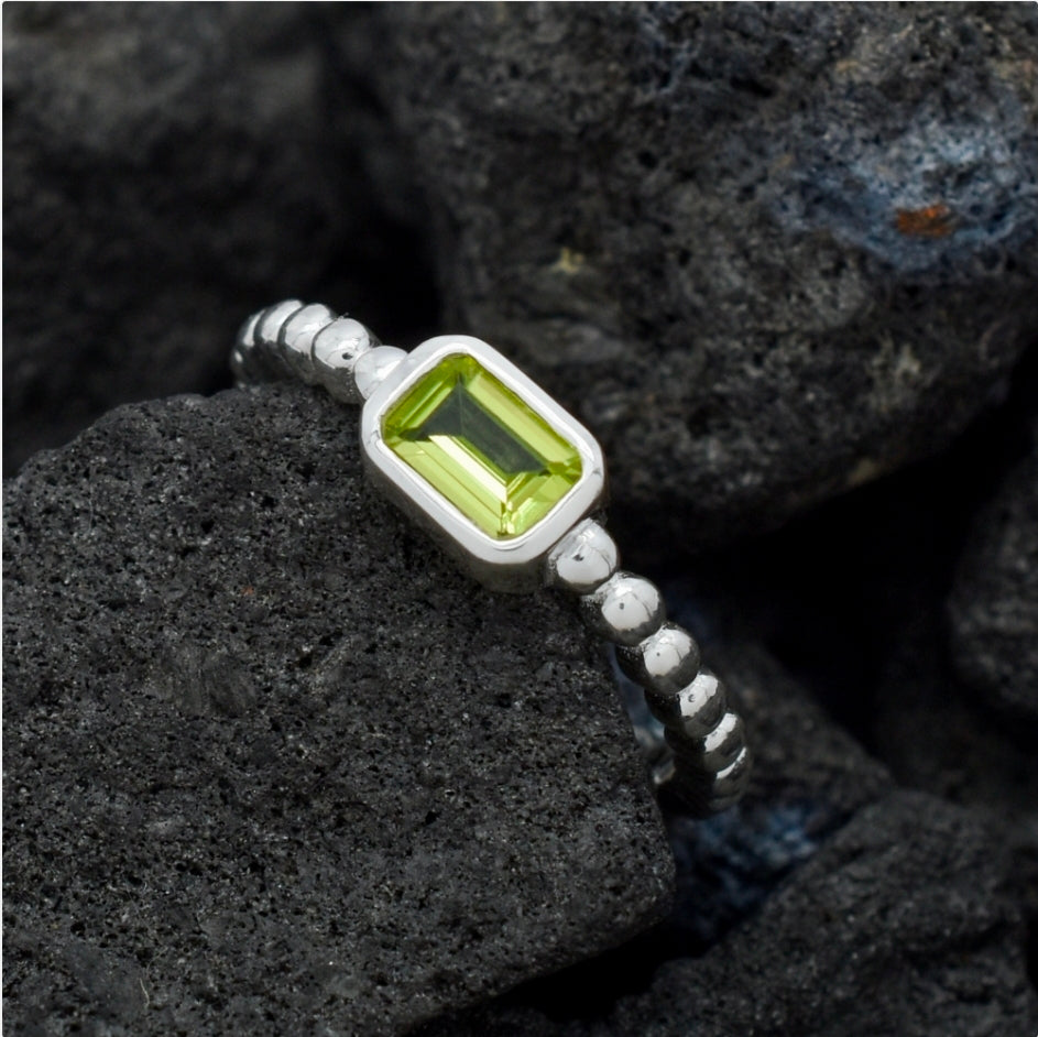Silvern Gem Sea Mist Peridot Ring