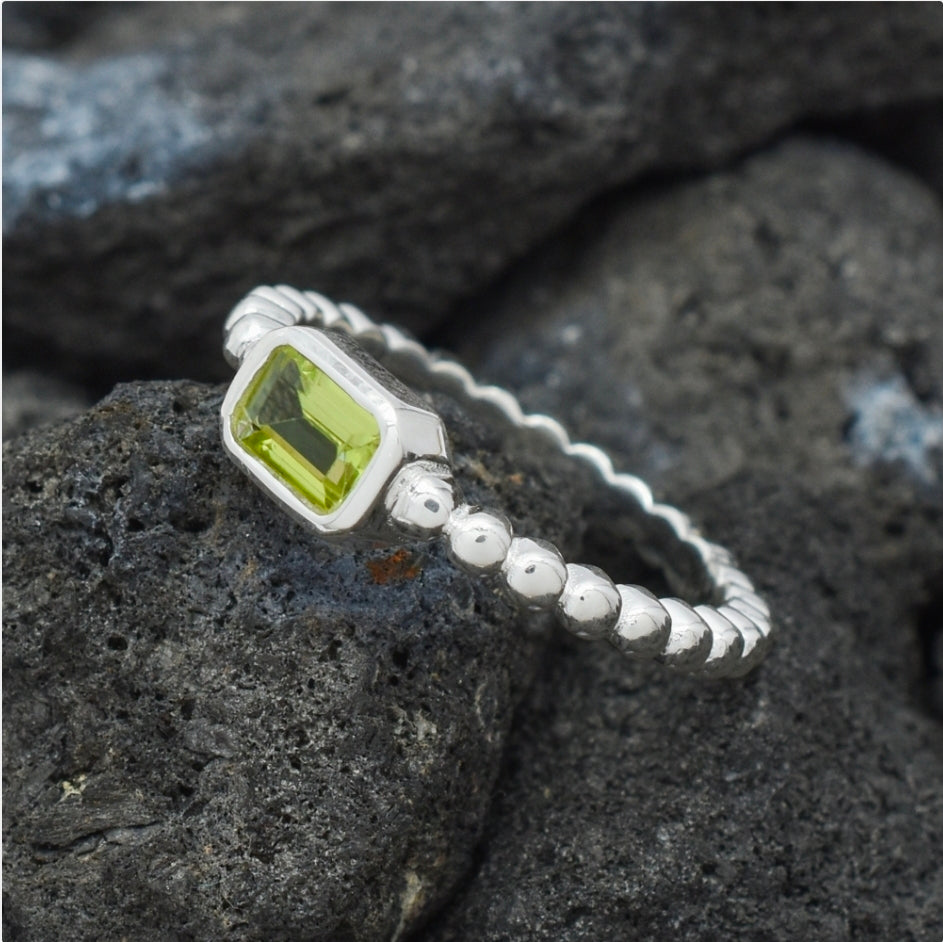 Silvern Gem Sea Mist Peridot Ring