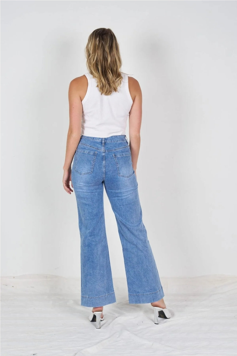 Wakee Tessa Drift Jean in Denim Back