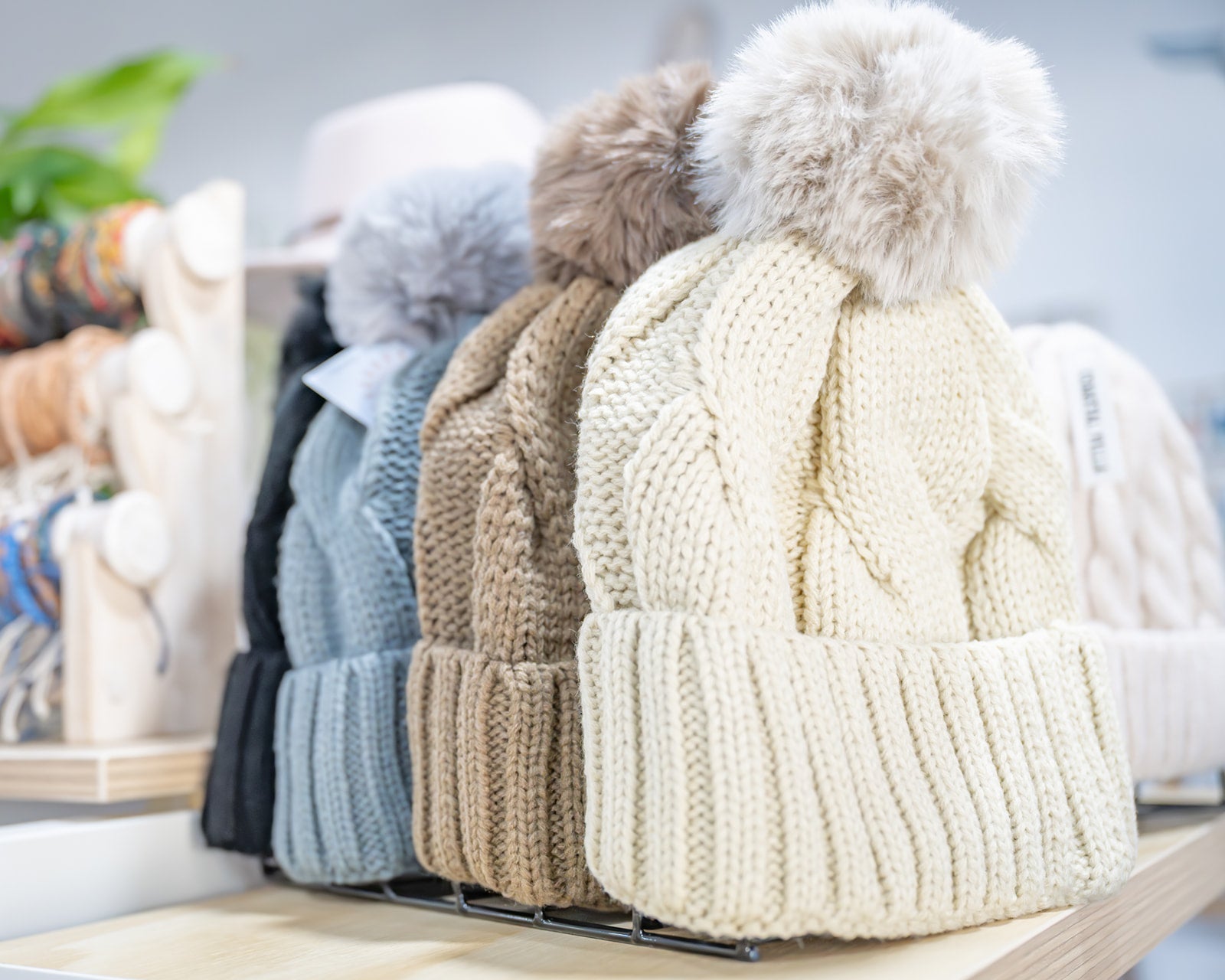 Hats & Beanies