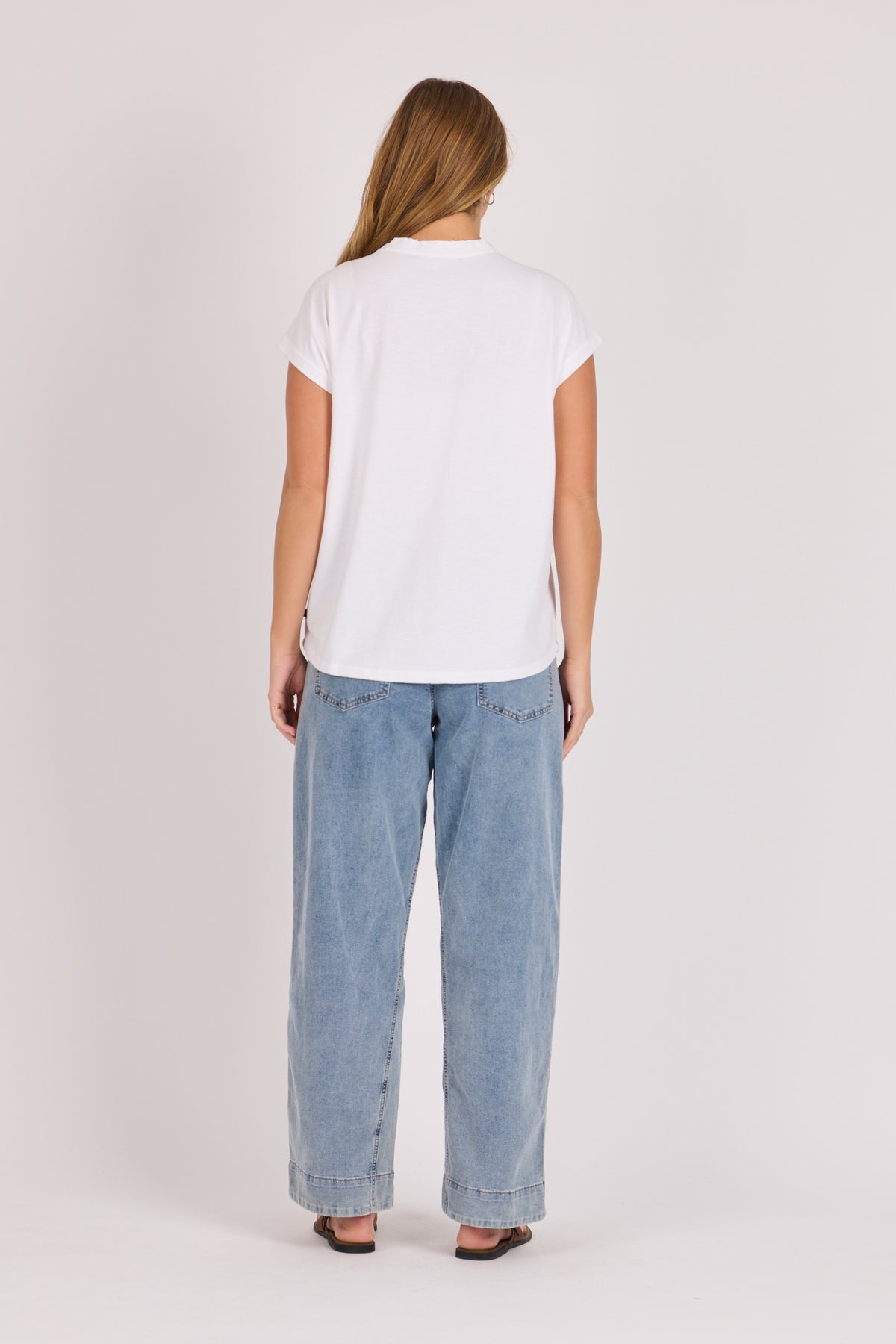 Half Collar Shell Tee - White Floral Stamp