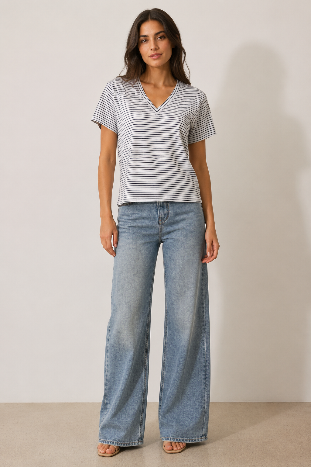 Nina Tee - White Stripe
