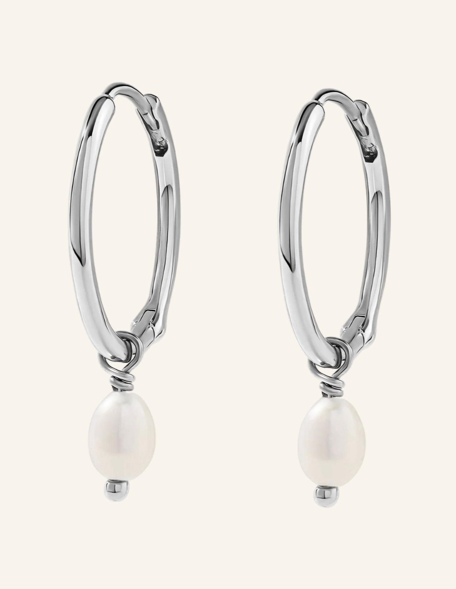 Midsummer Star Dainty Pearl Huggies