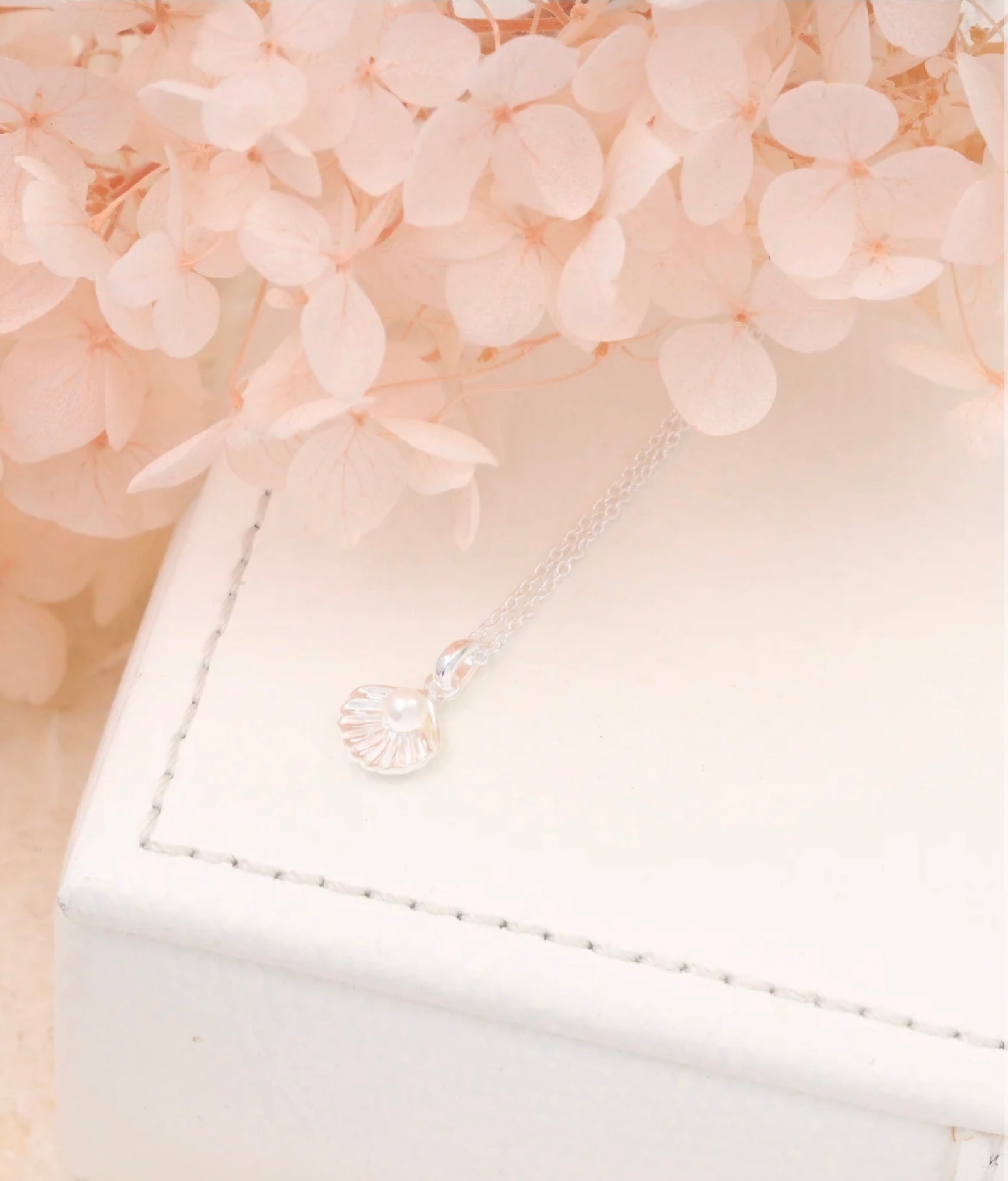 Midsummer Star Seaside Ethereal Necklace