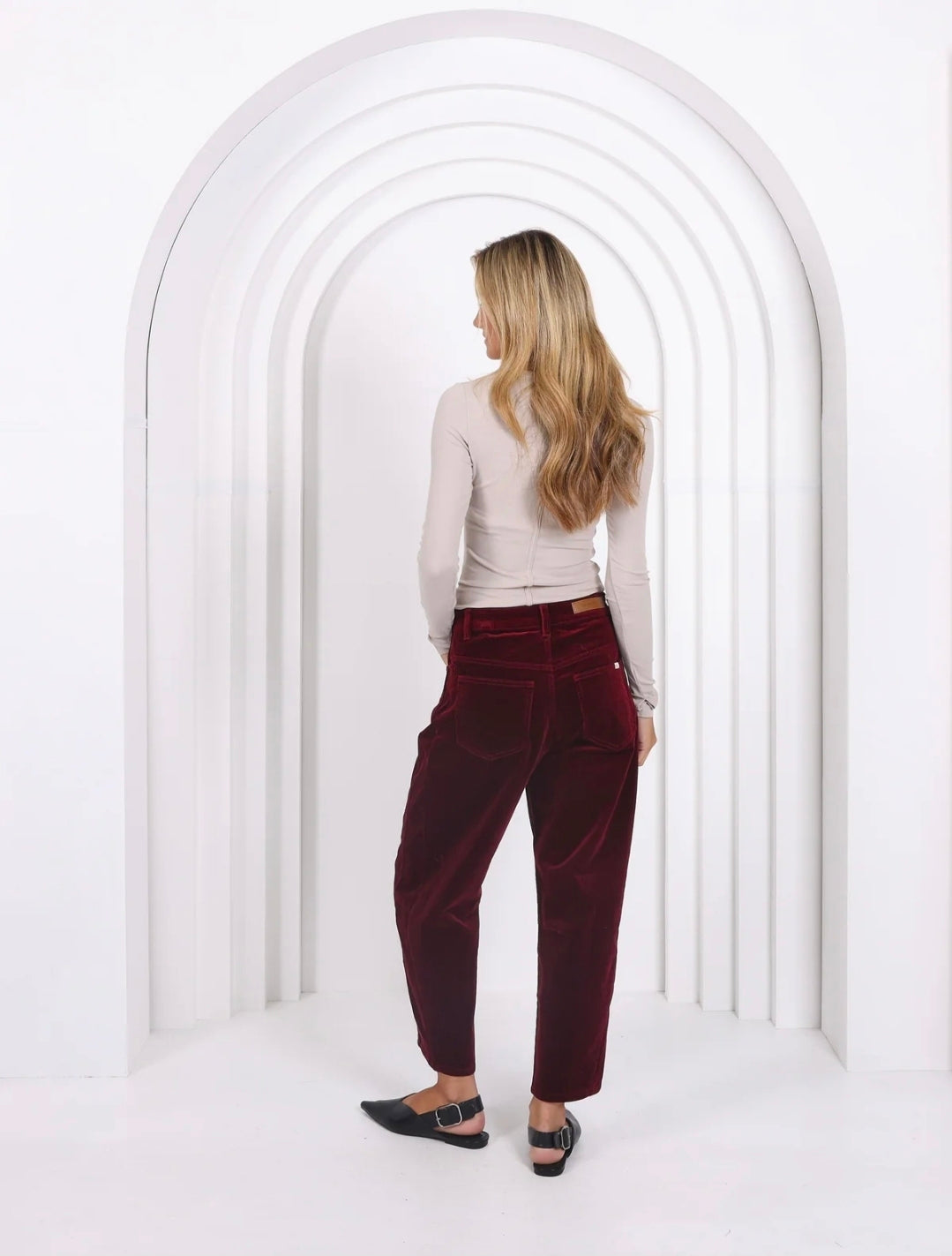 Toni Barrel Jeans - Corduroy