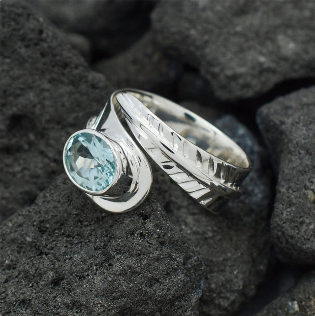 Silvern Gem Blue Topaz Feather Ring