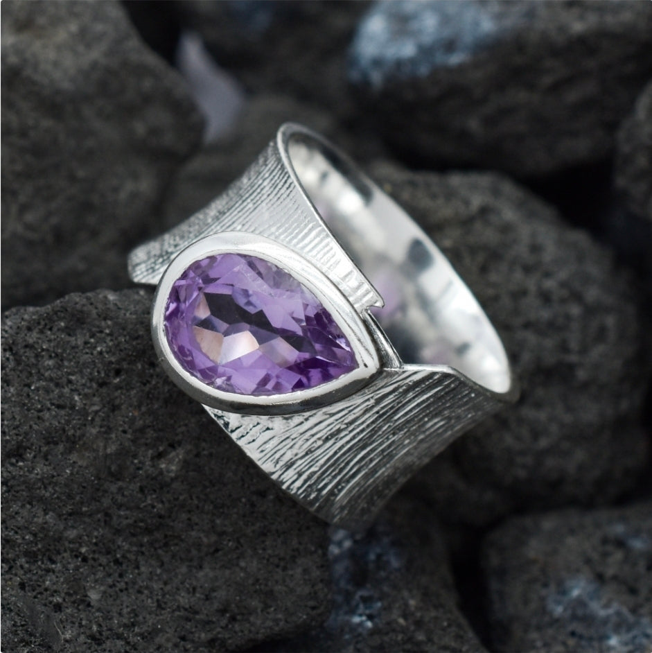 Silvern Gem Celestial Tide Amethyst Ring
